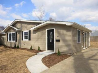 20 Marigold Cir, Levittown, PA