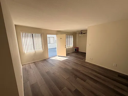 11215 Camarillo St #106 Photo 1 11215 Camarillo St #106 Photo 1