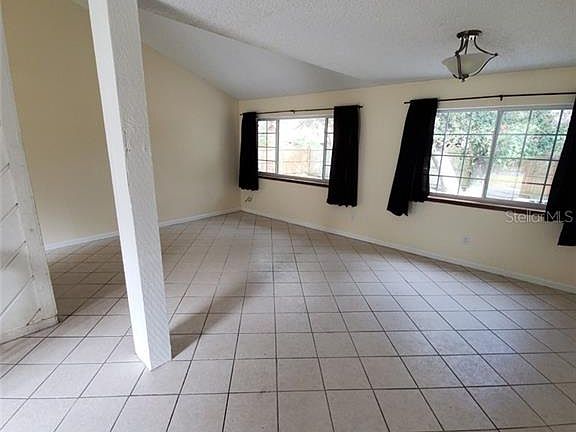4th image of 725 Galloway Ct