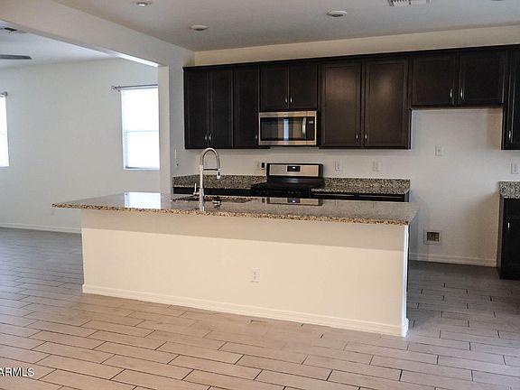 3rd image of 17407 W ECHO Lane