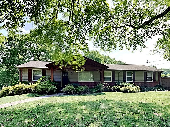 2nd image of 534 Whispering Hills Dr