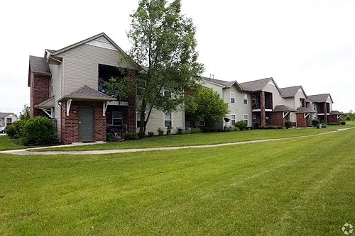 Arbors at Hickory Creek Photo 1