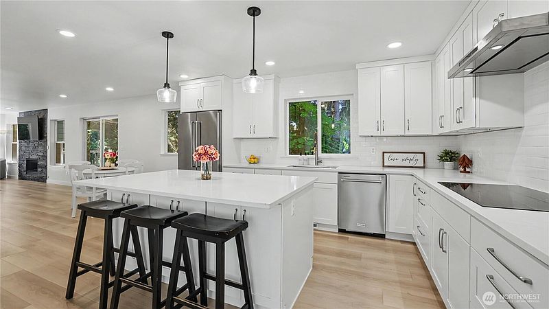 2nd image of 14719 102nd Avenue NE