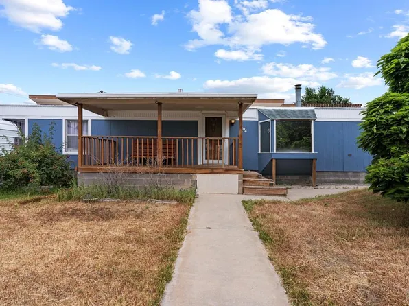 804 Aspen Cir, Pueblo, CO 81006