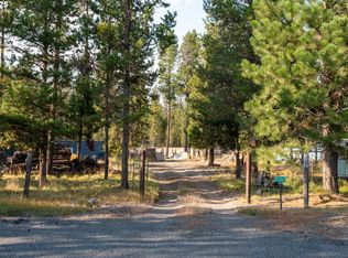 55360 Hen Ln, Bend, OR 97707