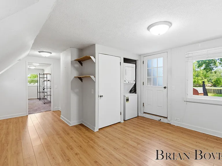 6480 Belmont Ave NE #UP — Photo 26