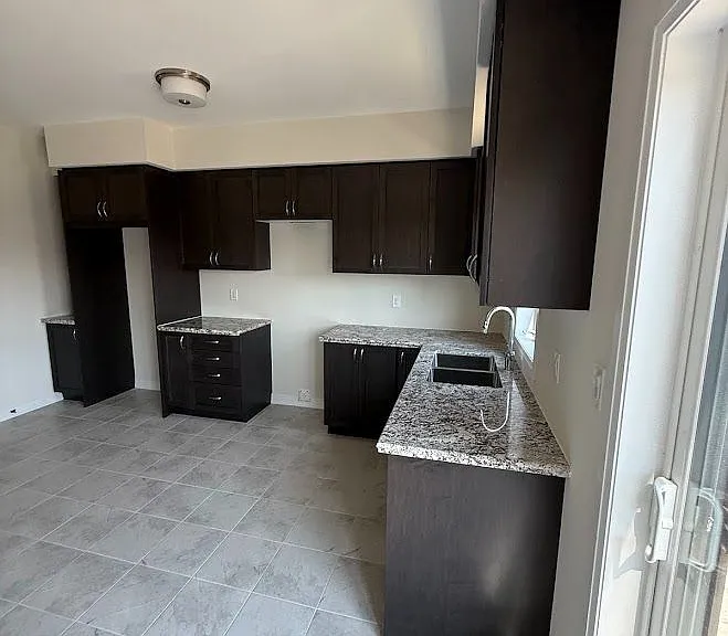 660 Colborne St W #155 — Photo 6