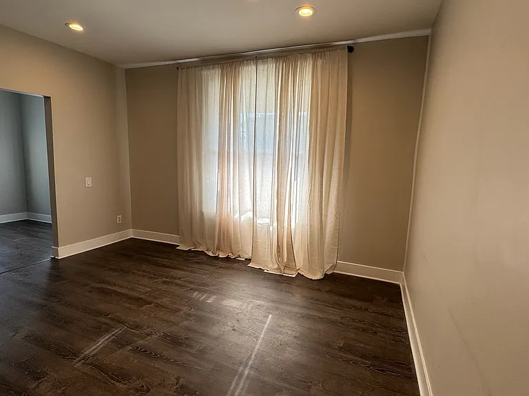 5029 Norwood Ave — Photo 11