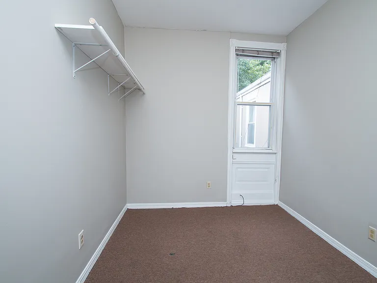 4125 Woodland Ave — Photo 11