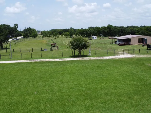 17220 Kermier Rd, Hockley, TX 77447