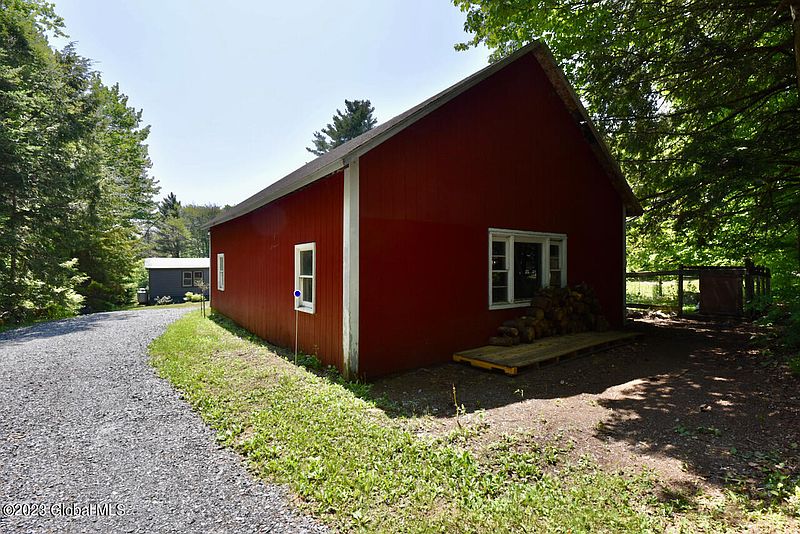 2nd image of 7166 Kilmer Road