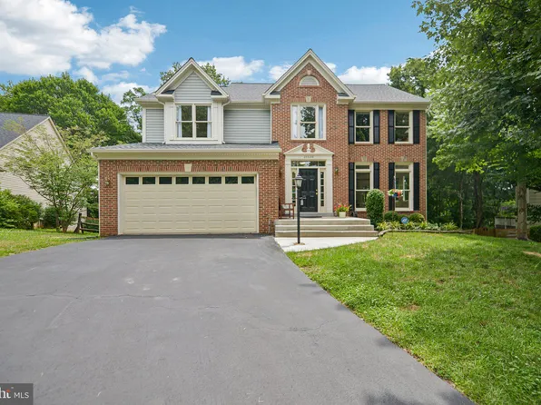 20622 Langford Ct, Sterling, VA 20165