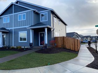 1649 SE Barberry Ave #14, Dallas, OR