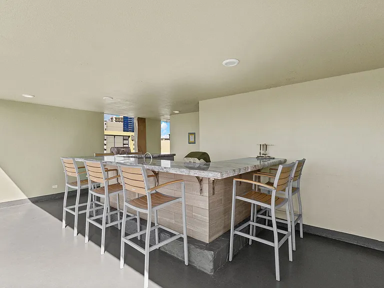 2452 Tusitala St #1405 — Photo 23