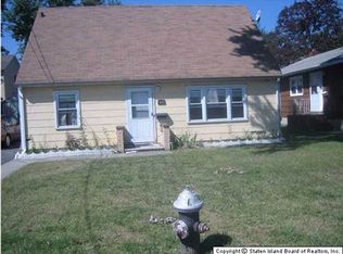 449 Lynn St, Staten Island, NY 10306