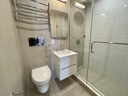 Rented by REAL New York | media 7
