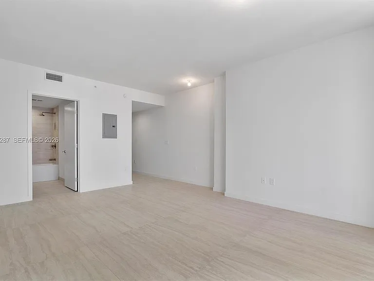 77 SE 5th St #3004 — Photo 10