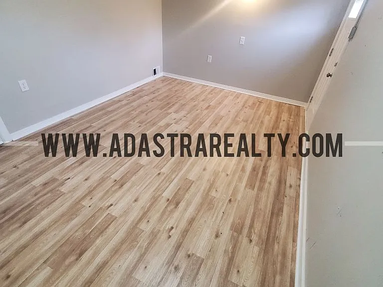 3444 N 59th St — Photo 3
