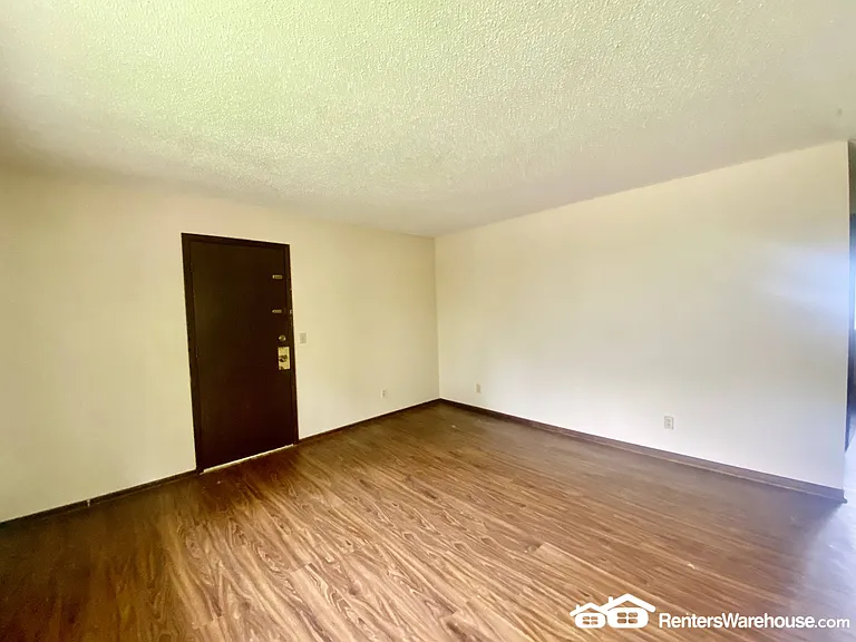 206 N Madison St #4 — Photo 8