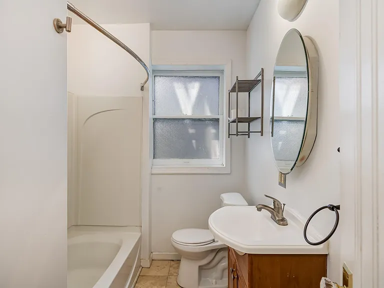 6322 N Rosebury Ave #1E — Photo 12