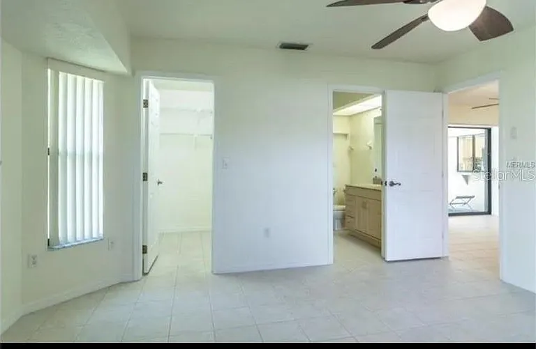 25230 Campos Dr — Photo 8