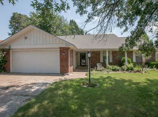 623 S Fir Ct W, Broken Arrow, OK 74012