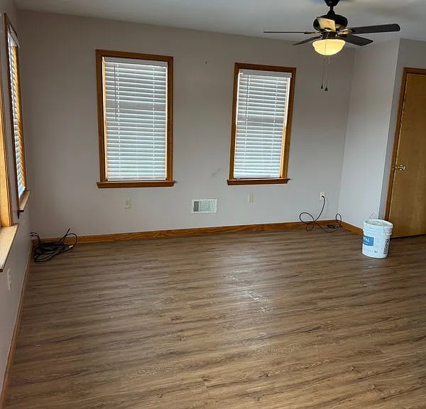 609 Main St #B — Photo 6