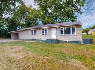 504 S Ramsey St, Manchester, TN 37355