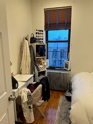 Rented by Point NYC | media 10