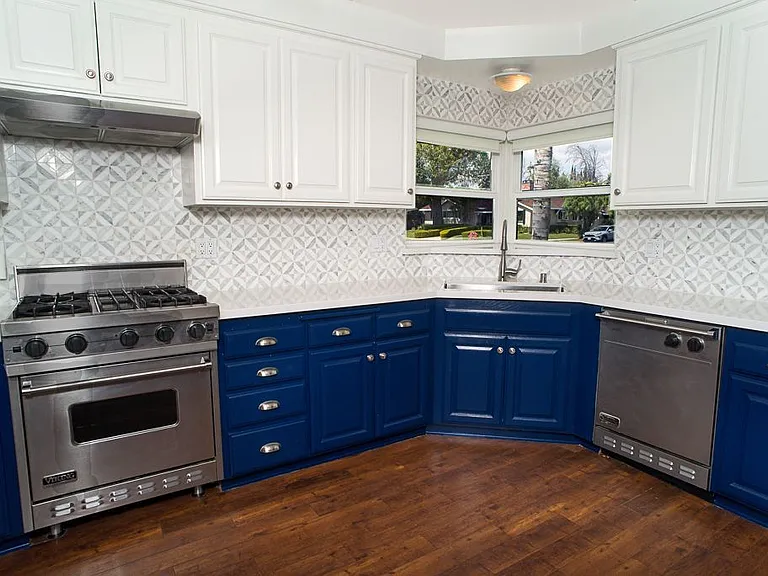 16760 Tupper St — Photo 7