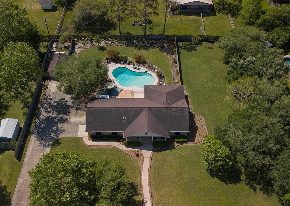 1st image of 13243 Lynn Ln