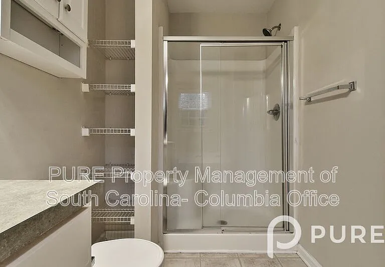 321 Downs Dr — Photo 37