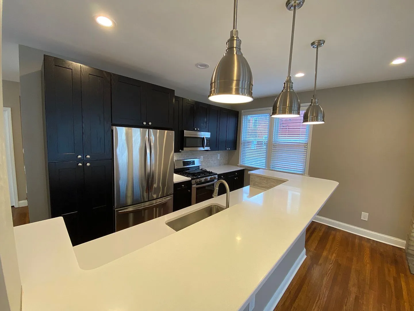 Renovated House Central Campus OSU ! 3 Baths, Close to High Street — Photo 4