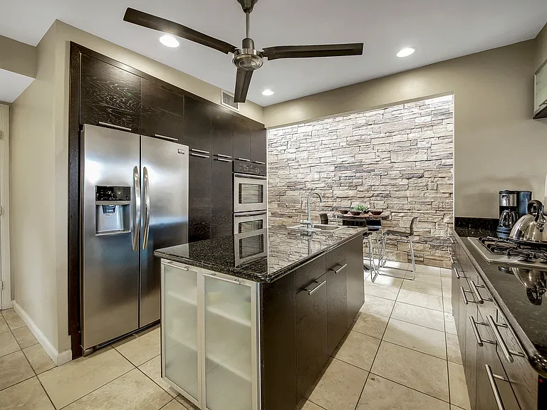 52883 Eisenhower Dr — Photo 14