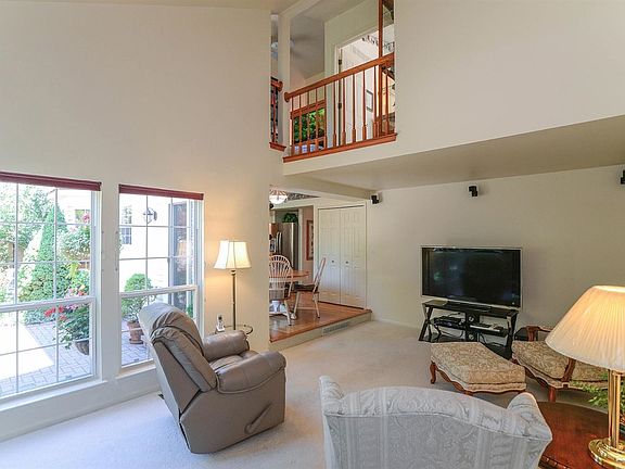 4th image of 3088 Turnberry Ln