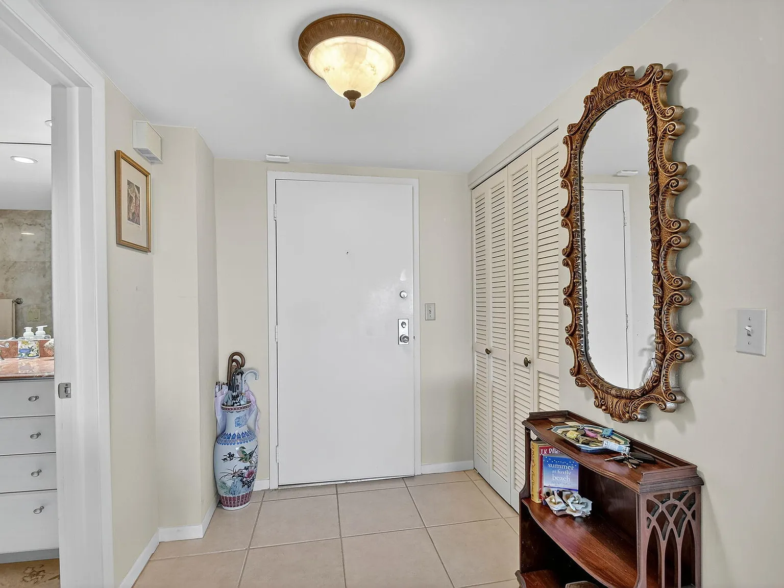 2 bed, 2.0 bath, 1498 sqft, $5,000 — Photo 4