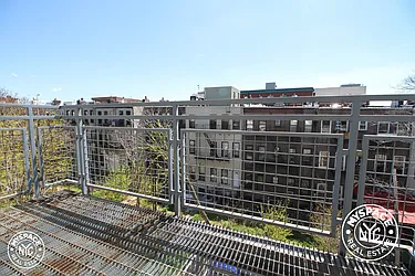 Rented by MySpaceNYC