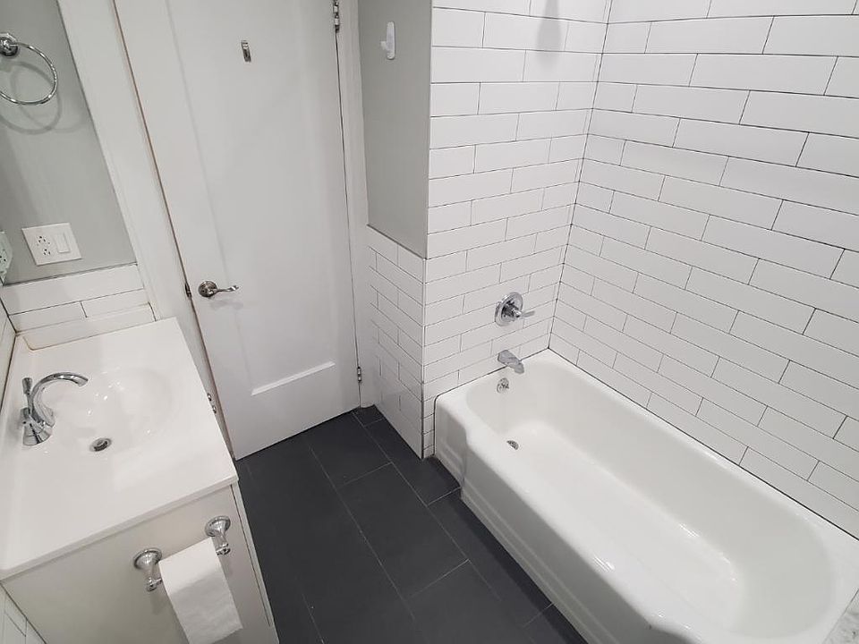 1st image of 129 Alta Ave