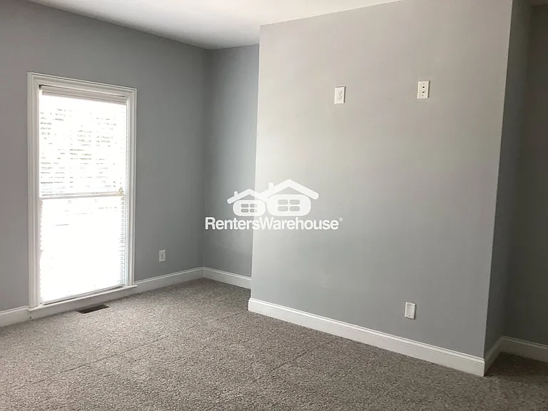 380 Bill Kennedy Way SE — Photo 32