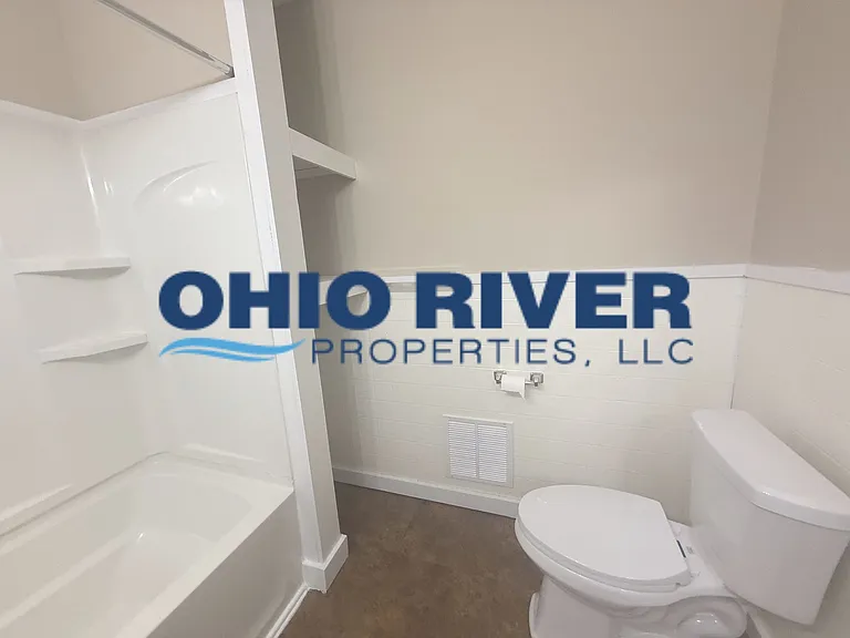 714 Elm St #1/2 — Photo 10