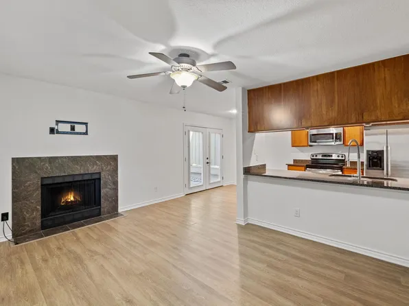 6700 Cooper Ln APT 19, Austin, TX 78745