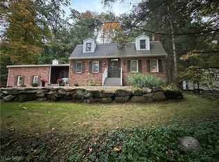 12865 Rockhaven Rd, Chesterland, OH 44026