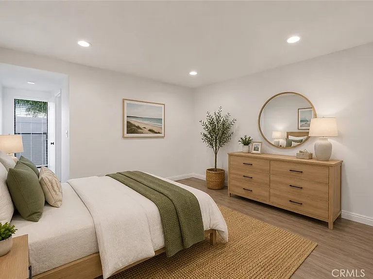 454 Seaward Rd — Photo 12
