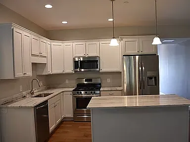 2 Cleveland Ave #2 — Photo 6