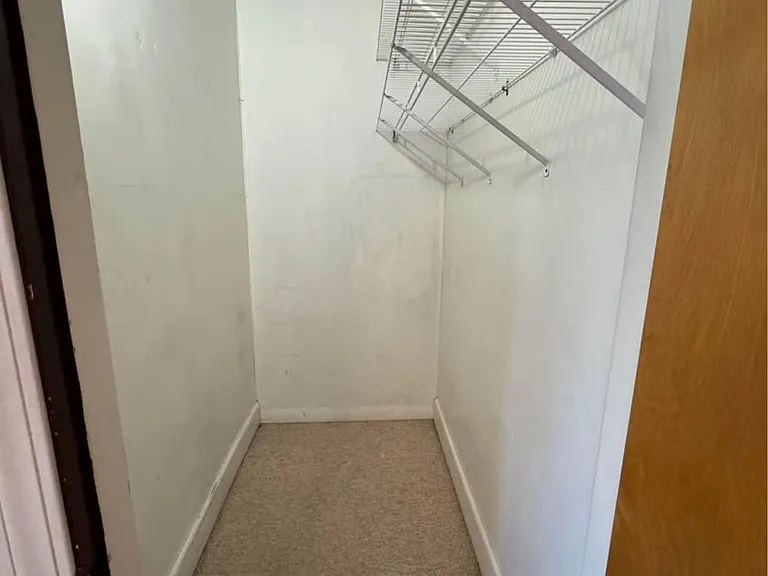 50 Main St #101 — Photo 4