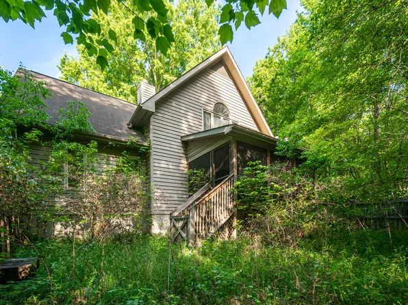 8901 Art Rd, Cedar Grove, NC 27231