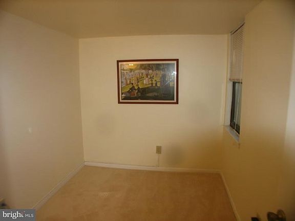 3rd image of 307 Shawmont Ave APT C