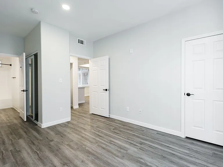 2820 Sawtelle Blvd — Photo 109