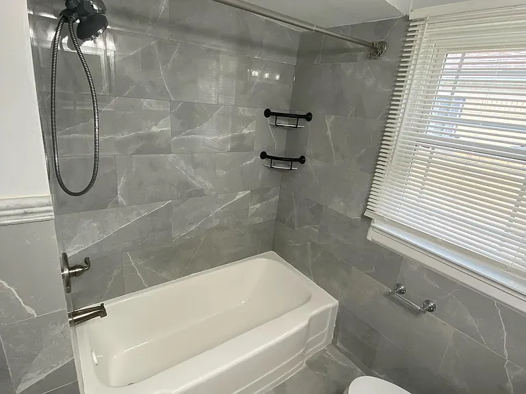 20509 Faust Ave — Photo 9