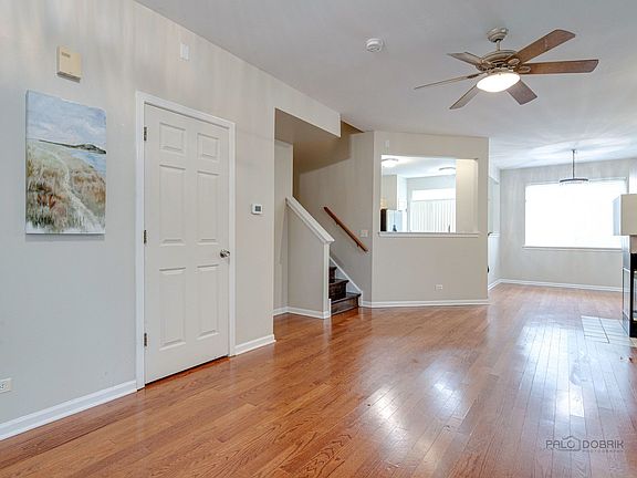 3rd image of 1405 Doolittle Ln